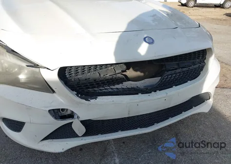 2014 Mercedes-Benz Cla 250 z USA, uszkodzony, nr VIN WDDSJ4EB6EN117203